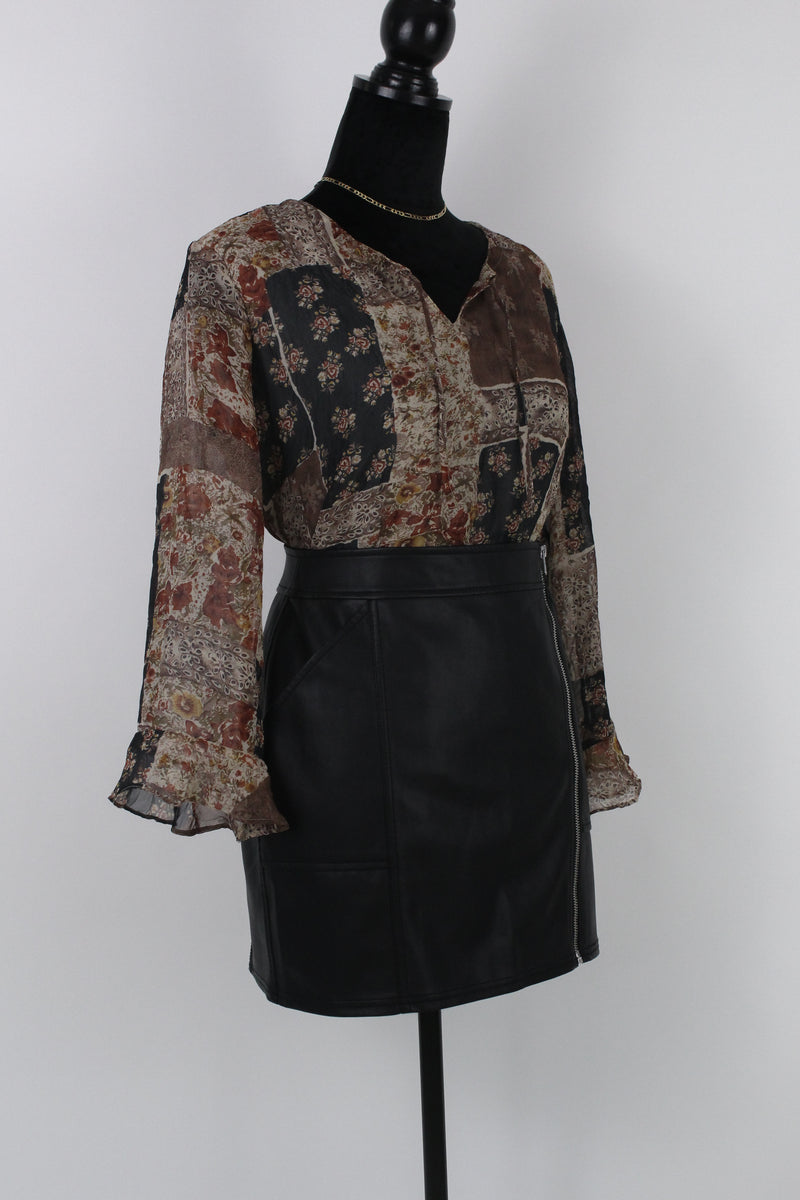 トップス NOSTALGIC PATCHWORK SEE-THROUGH TOPS Nostalgic patchwork